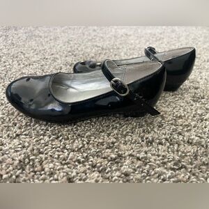 Toddler Girl’s Nina Seeley Black Patent Mary Jane Shoes Size 8.5